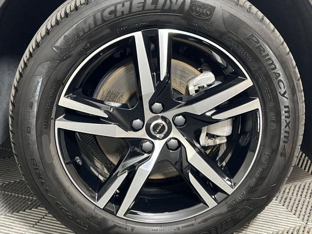 used 2025 Volvo XC40 car, priced at $33,442