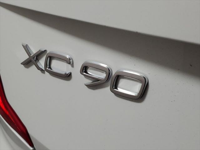 new 2025 Volvo XC90 car, priced at $65,265