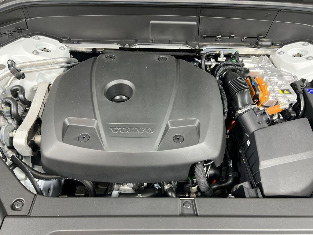 new 2025 Volvo XC90 Plug-In Hybrid car, priced at $69,925