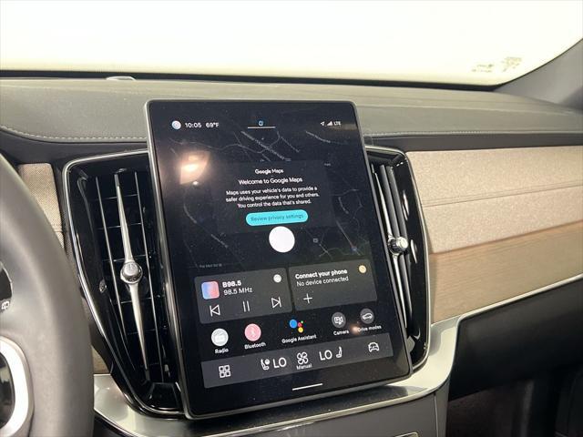 new 2025 Volvo XC90 car, priced at $63,465