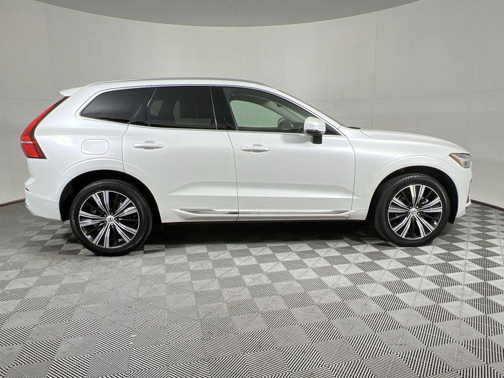 used 2022 Volvo XC60 car, priced at $33,966