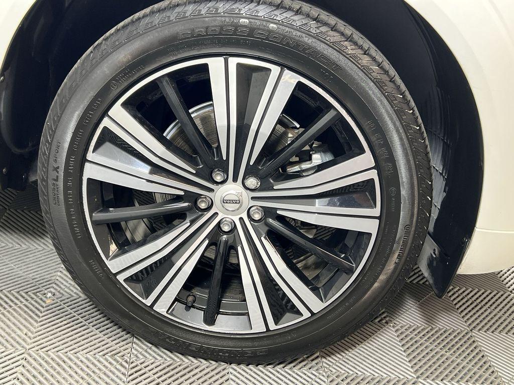 used 2022 Volvo XC60 car, priced at $33,966
