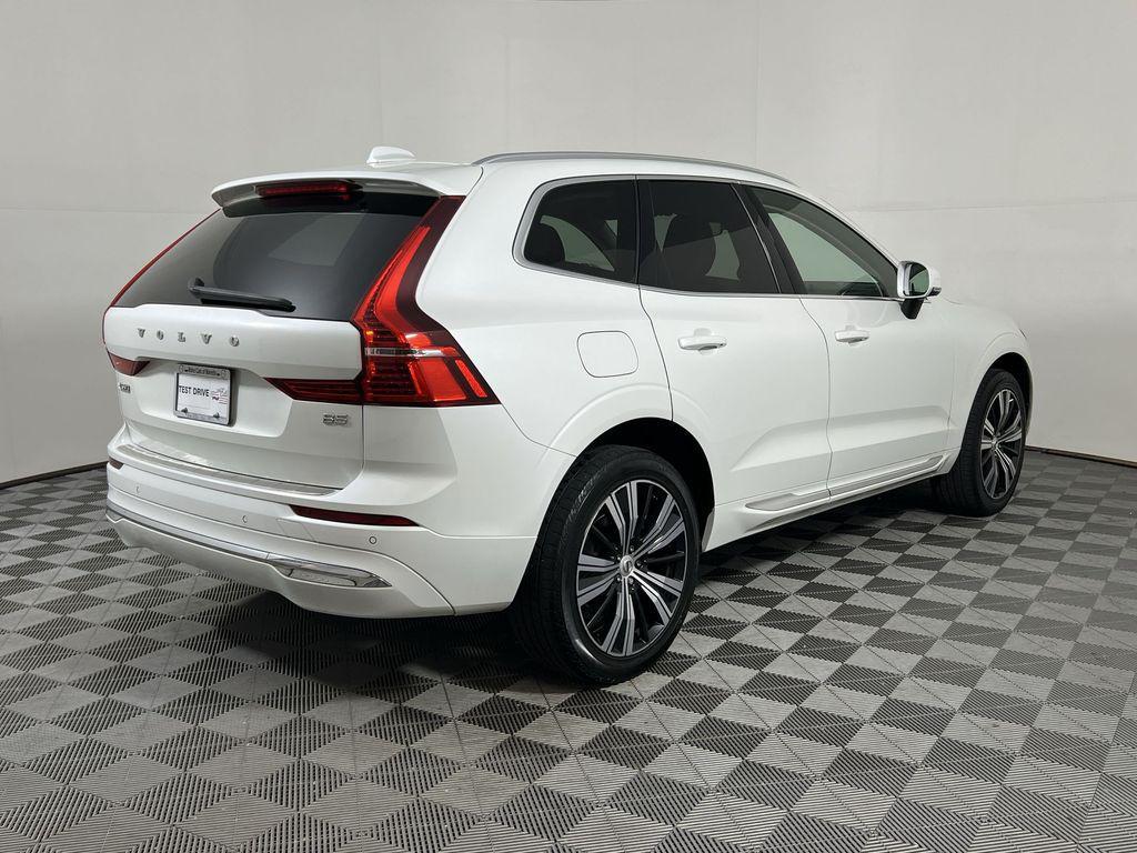used 2022 Volvo XC60 car, priced at $33,966