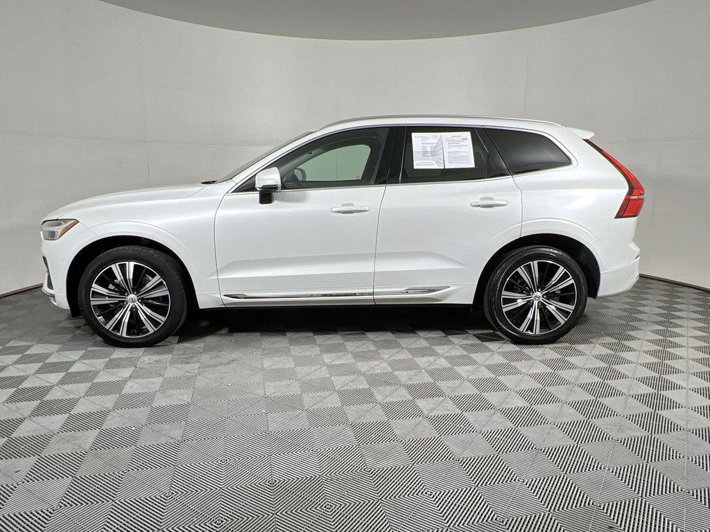 used 2022 Volvo XC60 car, priced at $33,966