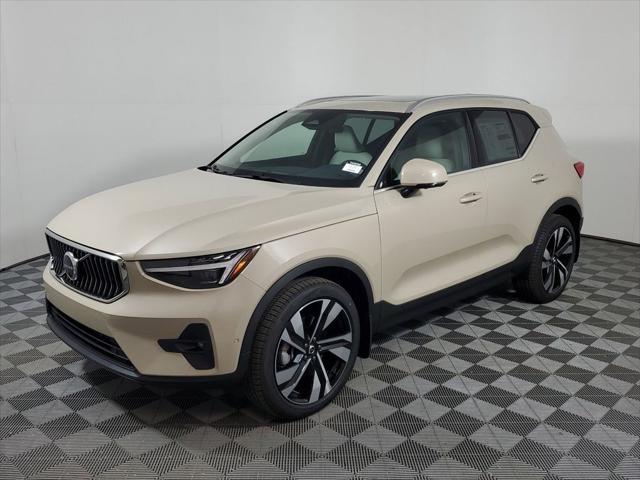 new 2025 Volvo XC40 car, priced at $50,775