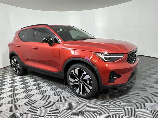 new 2025 Volvo XC40 car, priced at $49,795