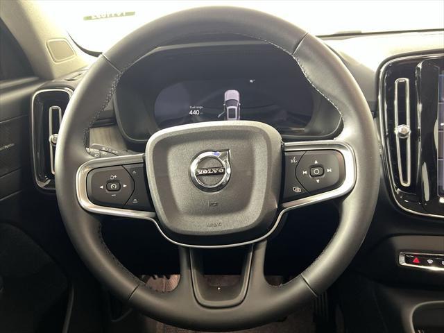 new 2025 Volvo XC40 car, priced at $49,795