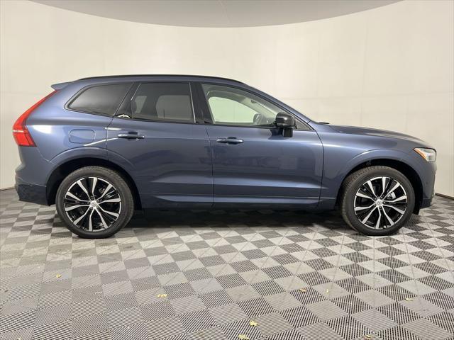 new 2025 Volvo XC60 car, priced at $48,127