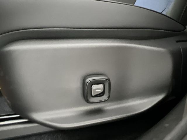 new 2025 Volvo EX30 car, priced at $47,380