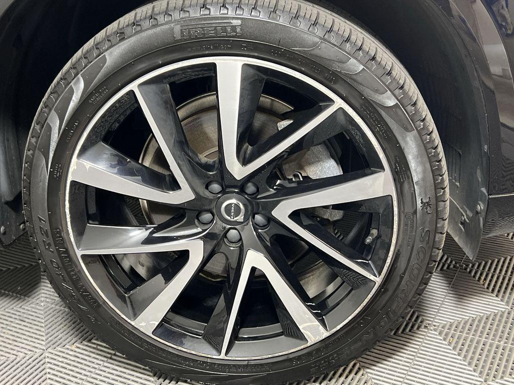 used 2024 Volvo XC90 car, priced at $42,552