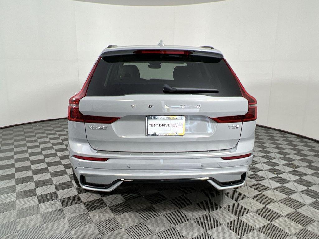 new 2026 Volvo XC60 Plug-In Hybrid car, priced at $74,235