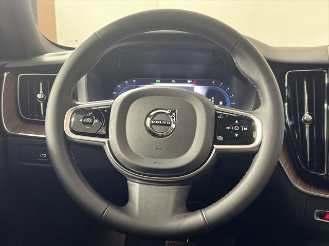 new 2025 Volvo XC60 car, priced at $55,360