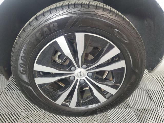 used 2021 Volvo XC60 Recharge Plug-In Hybrid car, priced at $29,500