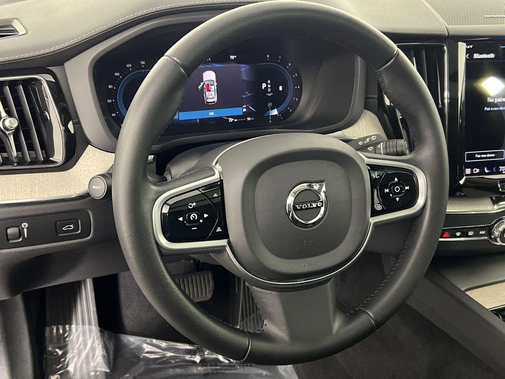 used 2022 Volvo XC60 car, priced at $36,780