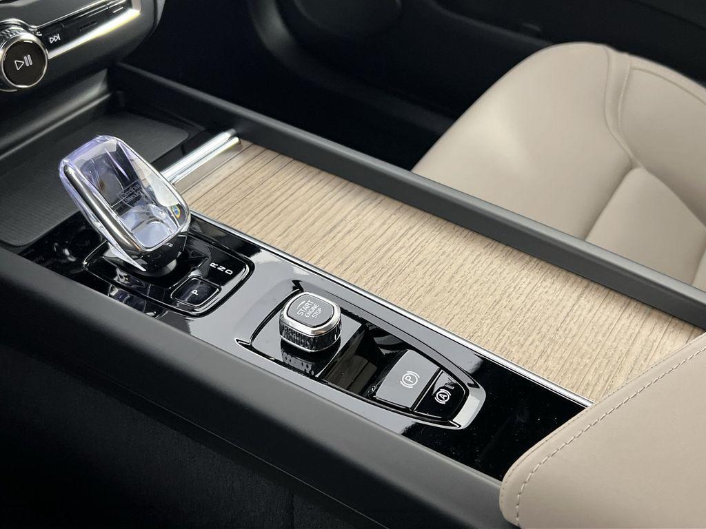 new 2026 Volvo XC60 Plug-In Hybrid car, priced at $68,285