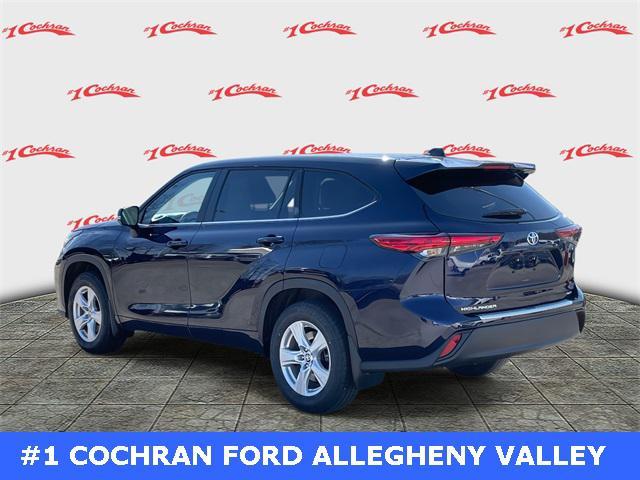 used 2023 Toyota Highlander car, priced at $33,888
