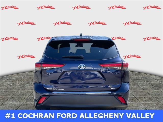 used 2023 Toyota Highlander car, priced at $37,103