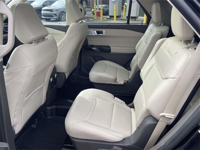 used 2022 Ford Explorer car, priced at $39,293