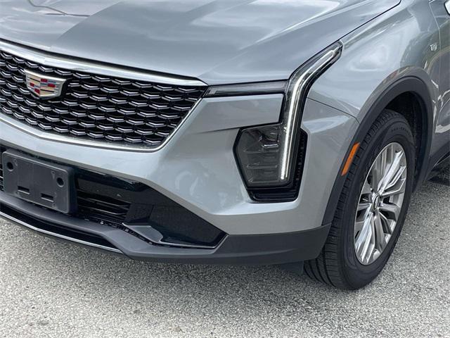 used 2024 Cadillac XT4 car, priced at $32,526