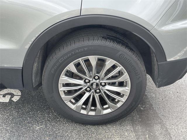 used 2024 Cadillac XT4 car, priced at $32,526