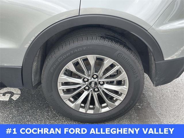 used 2024 Cadillac XT4 car, priced at $33,133