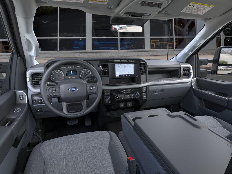 new 2024 Ford F-250 car, priced at $45,995