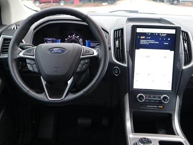 used 2024 Ford Edge car, priced at $29,232