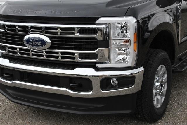 new 2024 Ford F-250 car, priced at $60,645