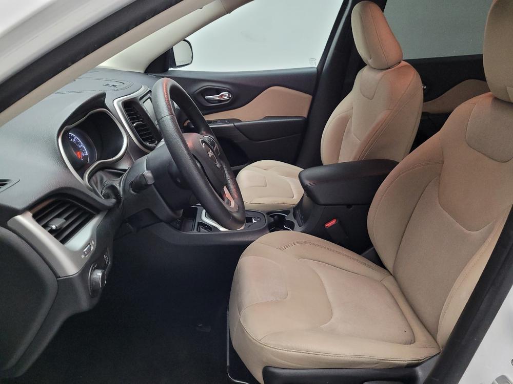 used 2015 Jeep Cherokee car, priced at $11,795