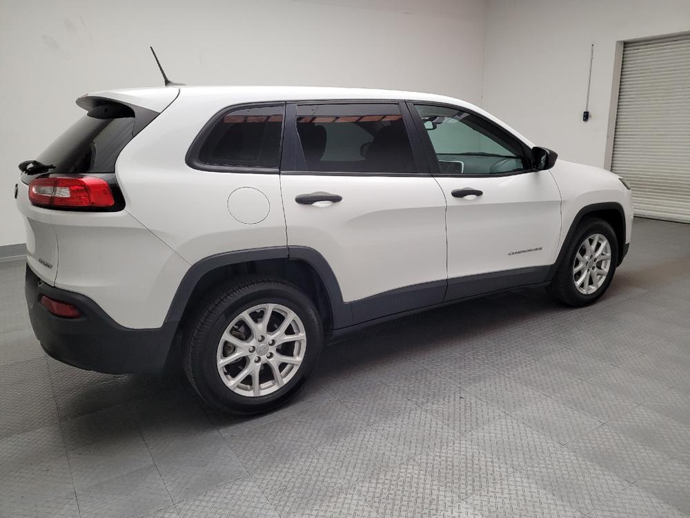 used 2015 Jeep Cherokee car, priced at $11,795
