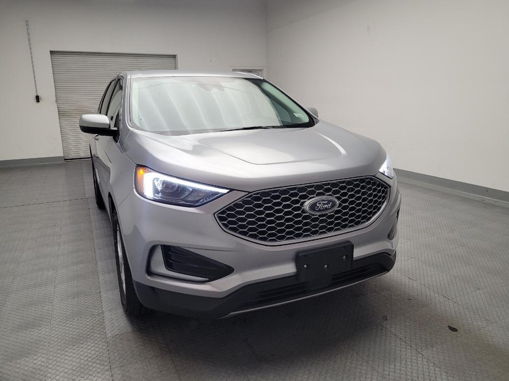 used 2024 Ford Edge car, priced at $23,795