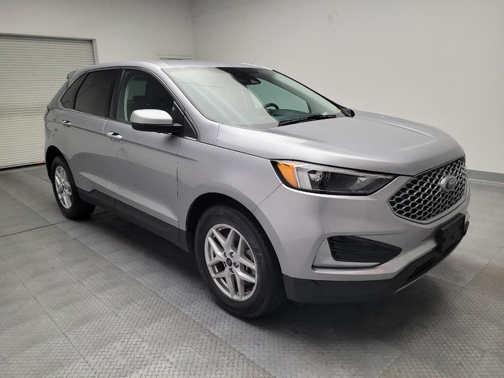 used 2024 Ford Edge car, priced at $25,795