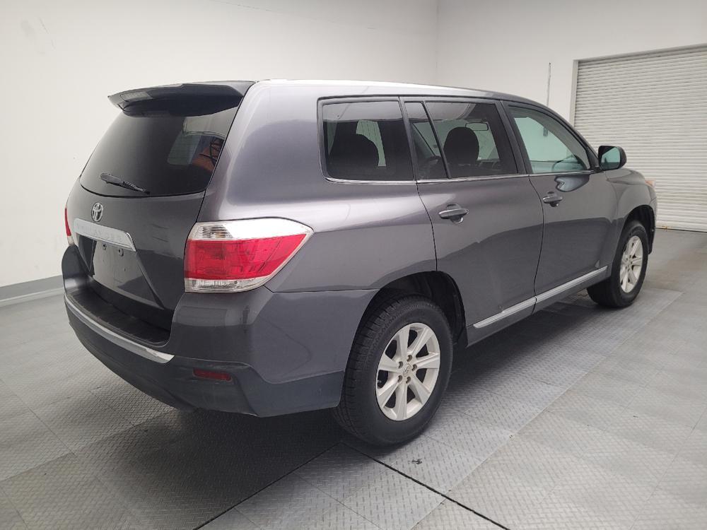 used 2013 Toyota Highlander car, priced at $15,595
