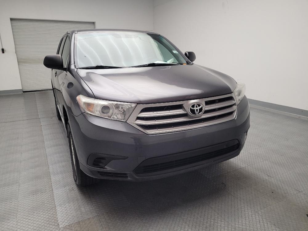 used 2013 Toyota Highlander car, priced at $15,595
