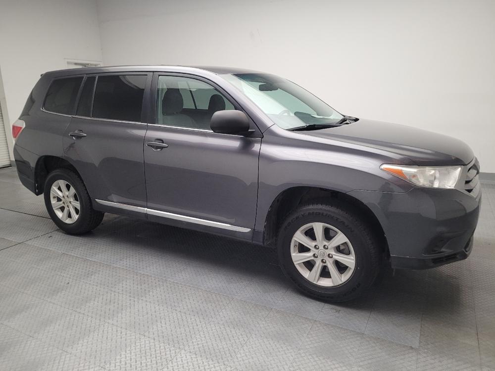 used 2013 Toyota Highlander car, priced at $15,595