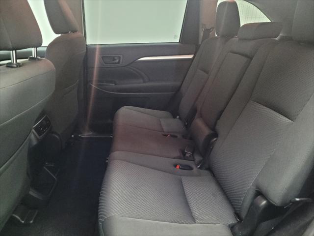 used 2019 Toyota Highlander car, priced at $19,595