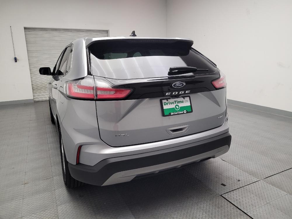 used 2024 Ford Edge car, priced at $22,995