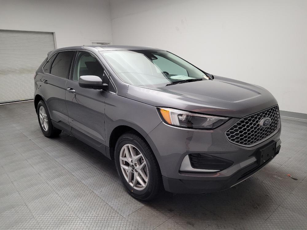 used 2024 Ford Edge car, priced at $24,195