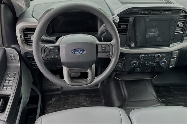 new 2024 Ford F-150 car, priced at $43,280