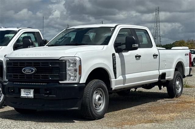 new 2025 Ford F-250 car, priced at $55,615