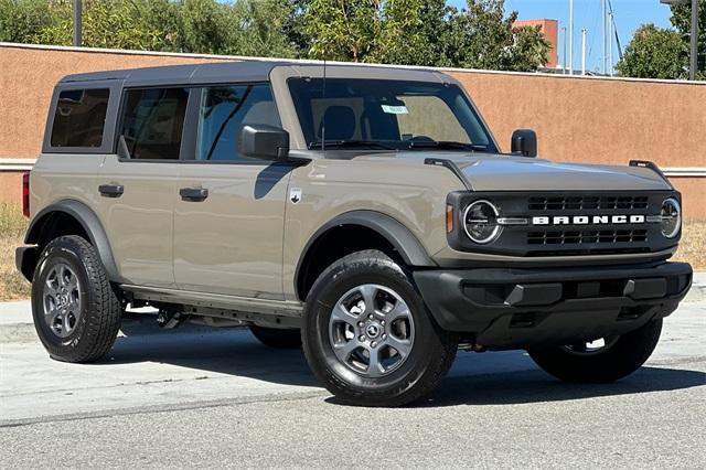 new 2025 Ford Bronco car, priced at $47,885
