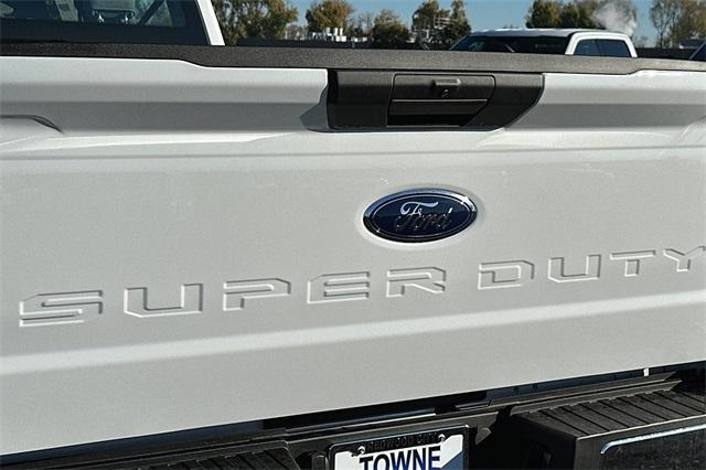 new 2024 Ford F-250 car, priced at $51,875