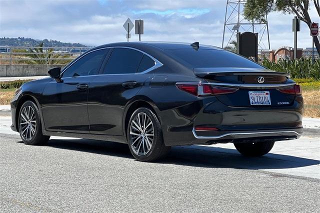 used 2024 Lexus ES 300h car, priced at $38,462