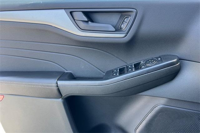 new 2025 Ford Escape car, priced at $31,145
