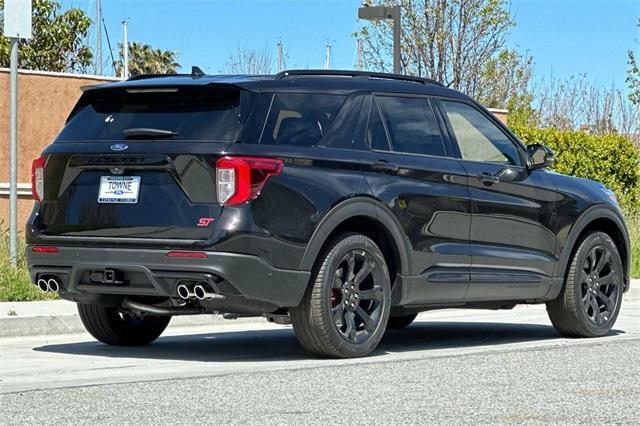 new 2024 Ford Explorer car, priced at $61,765