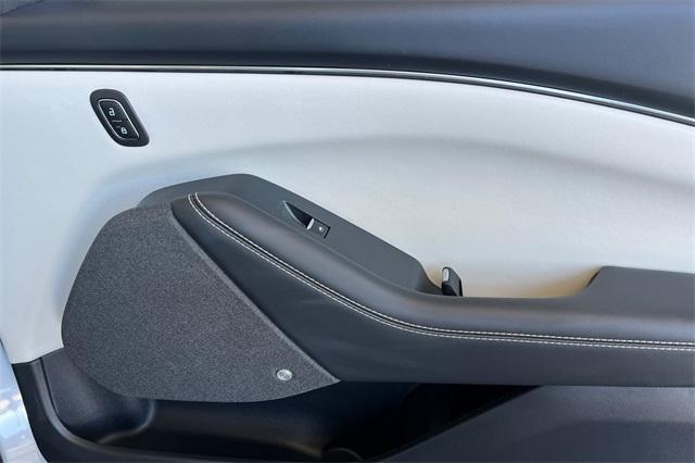used 2021 Ford Mustang Mach-E car, priced at $28,982