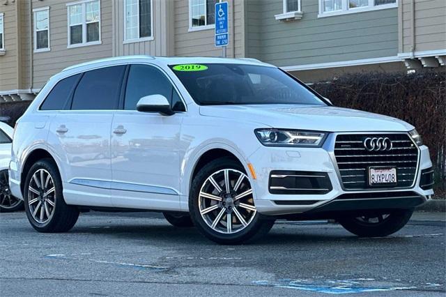 used 2019 Audi Q7 car, priced at $21,482