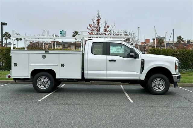 new 2024 Ford F-250 car, priced at $53,685