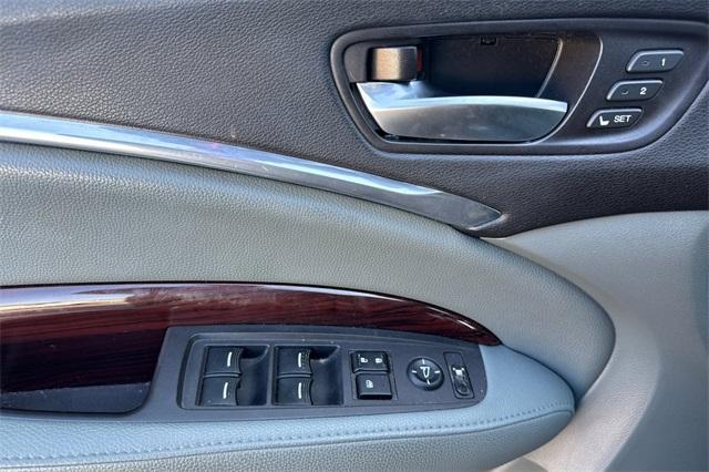 used 2014 Acura MDX car, priced at $15,482