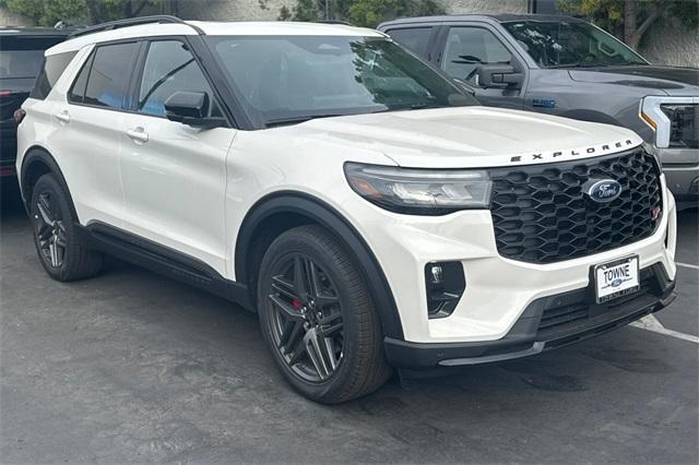 new 2025 Ford Explorer car, priced at $62,760